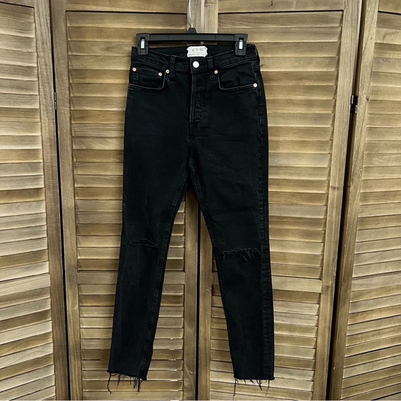 We The Free Skinny Button fly Raw Hem Jeans Black Size 26 - Picture 2 of 13